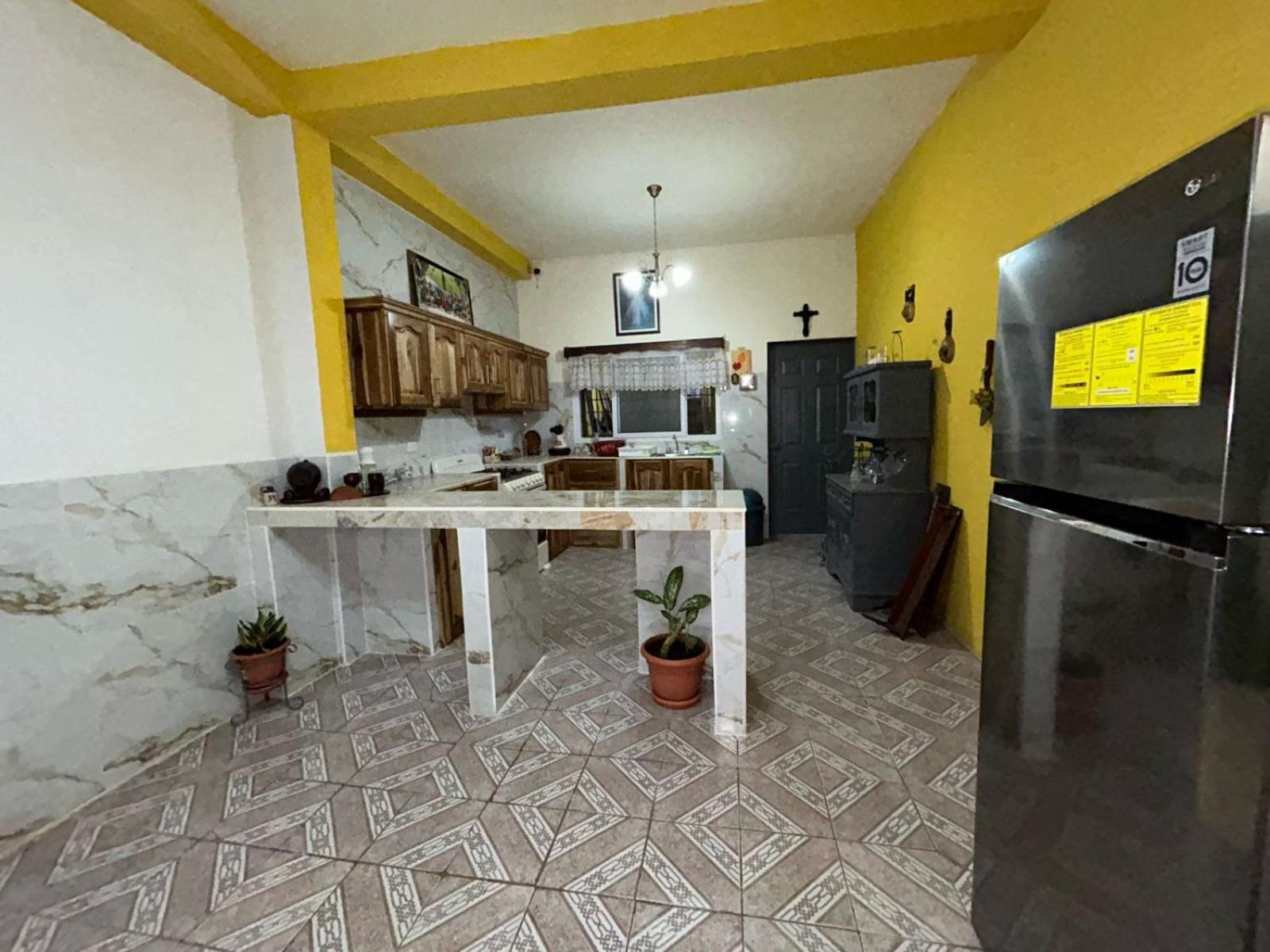 Casa Maya Itza Флорес Экстерьер фото